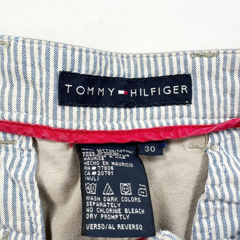 Tommy Hilfiger Shorts Mens 30 Grey Chino Flat Front Casual Outdoor Preppy Y2K - Picture 3 of 8